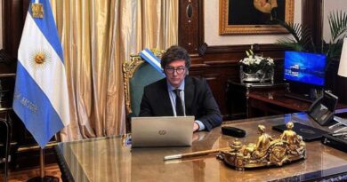 Milei vetó el aumento a jubilaciones y la ley de emergencia en discapacidad