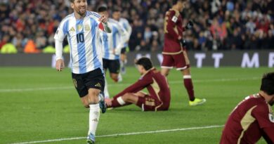 Messi brilló en su despedida oficial del público argentino