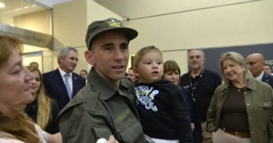 El gendarme Nahuel Gallo se reencontró con su familia tras 448 días detenido en Venezuela