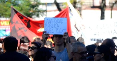 Masivo acompañamiento a la Marcha Federal Universitaria